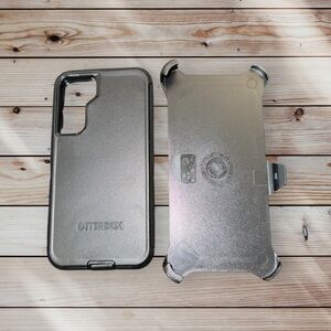 S 22 + Samsung Galaxy Black Phone Case with Holster